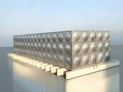 安裝西安不銹鋼保溫水箱時怎樣保證管道的垂直度?